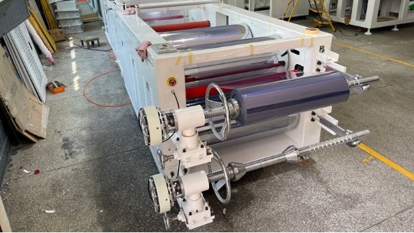 APET clear rigid film roll to sheet cutting machine with stacking