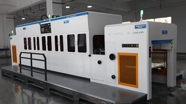 Toden explain the use of automatic plastic box creasing compound machine